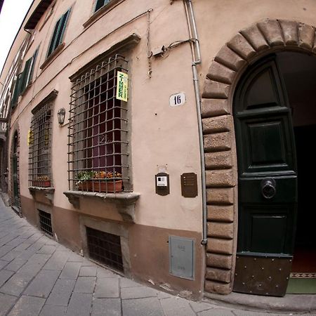 La Colonna Hotel Lucca Exterior photo